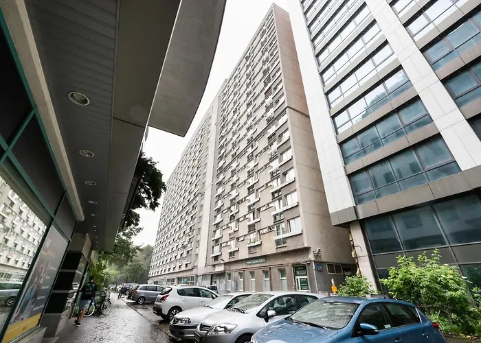 Ogrod Saski Colored By Bookinghost وارسو